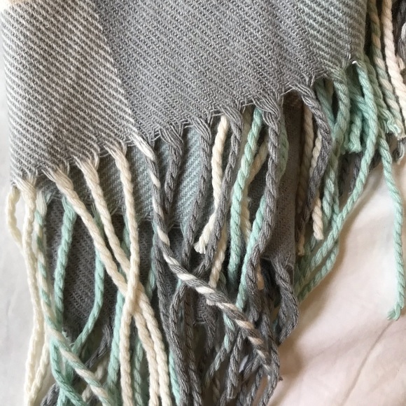 Super soft blanket scarf, sea-foam green/blue - Picture 5 of 5